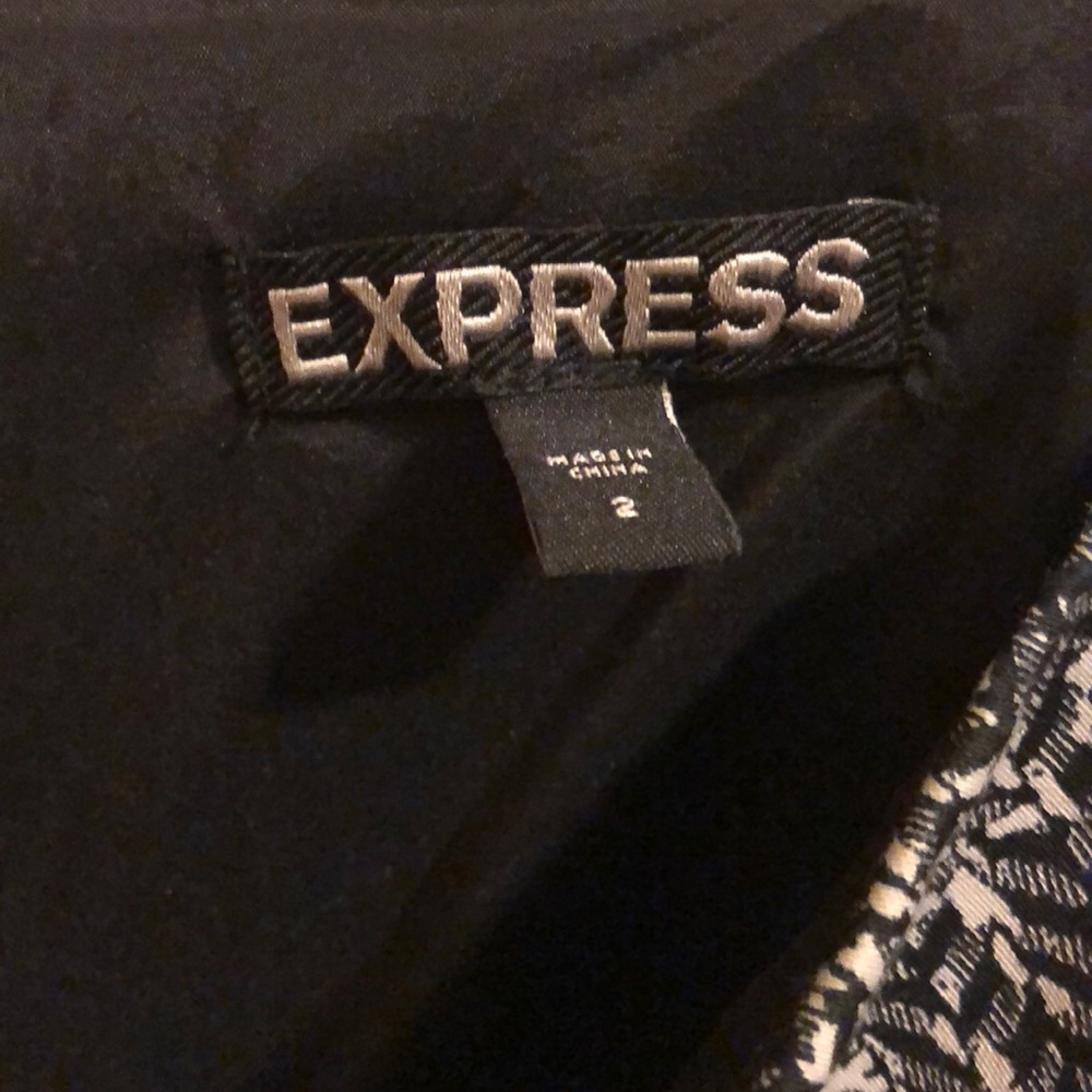 EXPRESS SKIRT - Picture 6 of 6